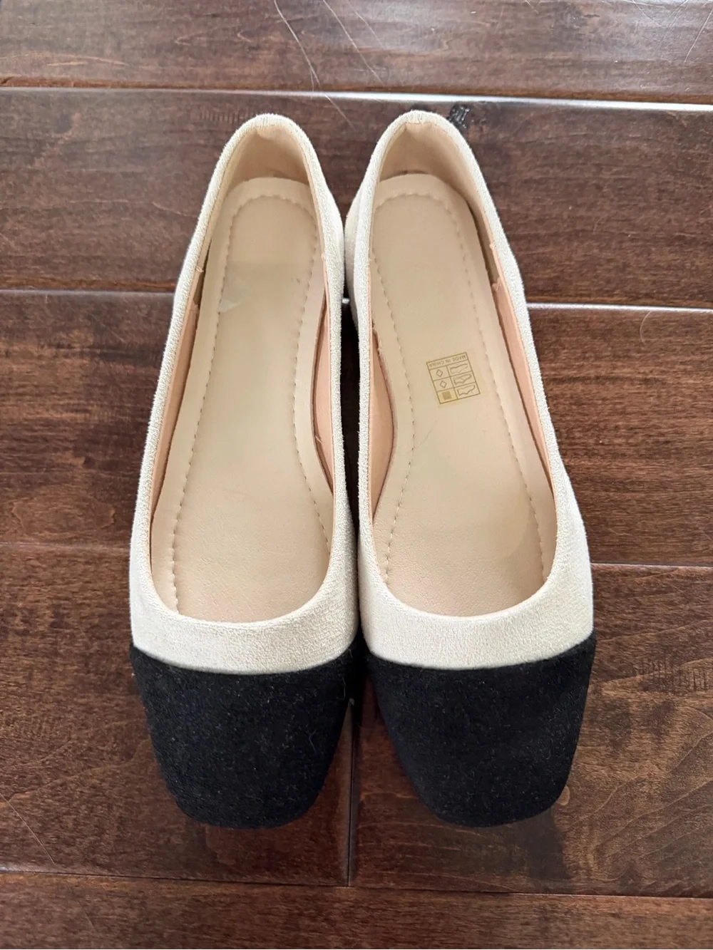 Black and White Slip-On Flats - Comfortable Office Shoes - Professional - Size 9